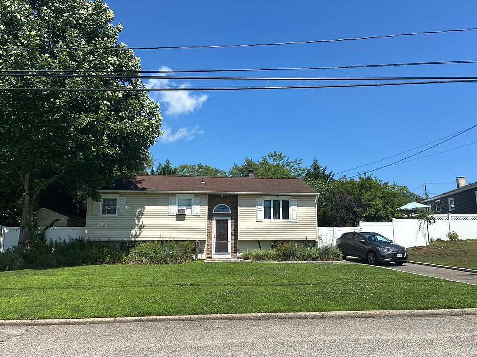 1st image of 2703 Gull Ave