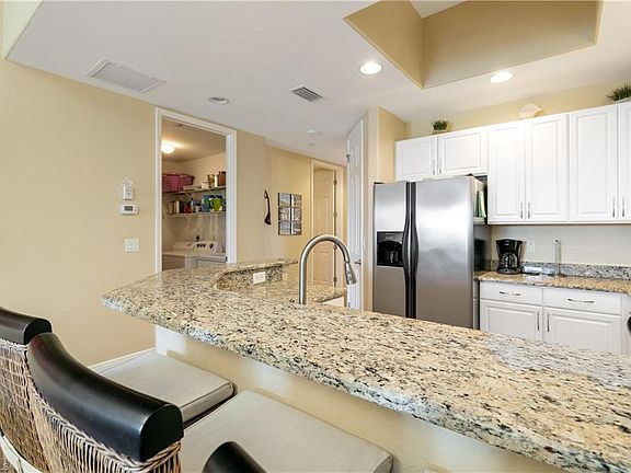 3rd image of 13780 Julias Way APT 1026