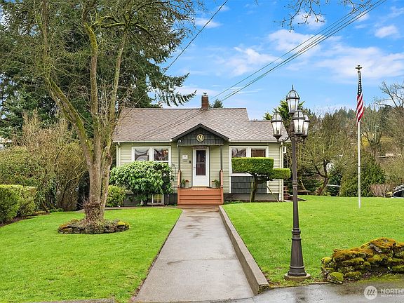 2nd image of 18023 62nd Avenue NE
