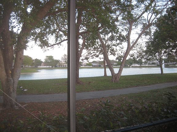 Country Walk Lake view