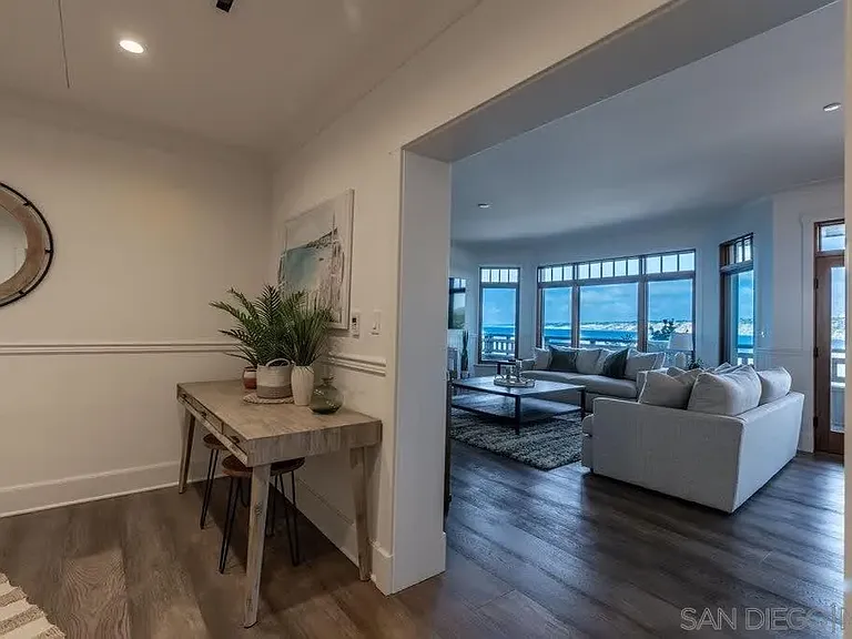 1249 Coast Blvd — Photo 47