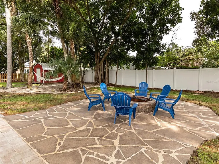 6115 Carlton Ave — Photo 6