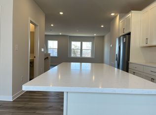 55 E Front St, Bridgeport, PA 19405