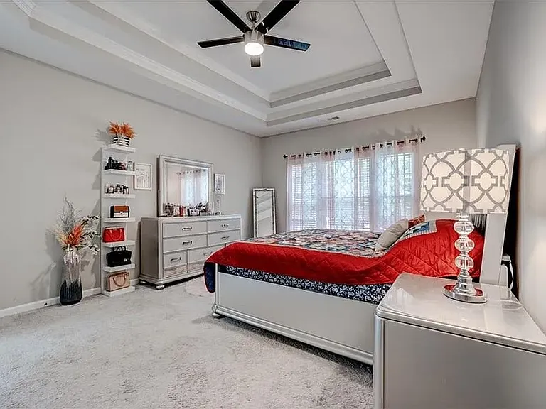 380 Simonton Crest Dr — Photo 14