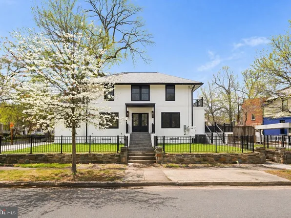 1355 Longfellow St NW, Washington, DC 20011