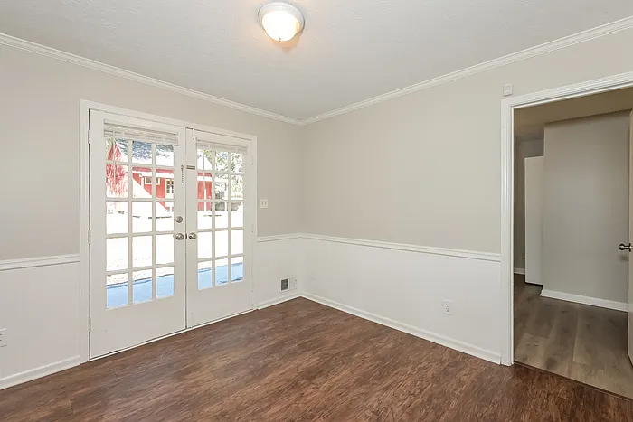2137 Hartridge Dr — Photo 7