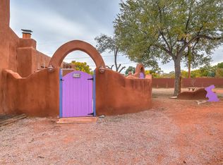 250 Moongate Rd #B, Corrales, NM 87048