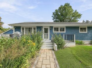 112 Lippincott Rd, Wallkill, NY 12589