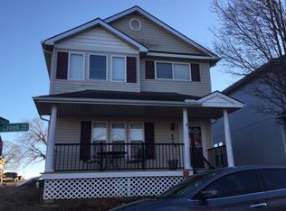 409 NE Coldwater Creek Dr, Grain Valley, MO 64029