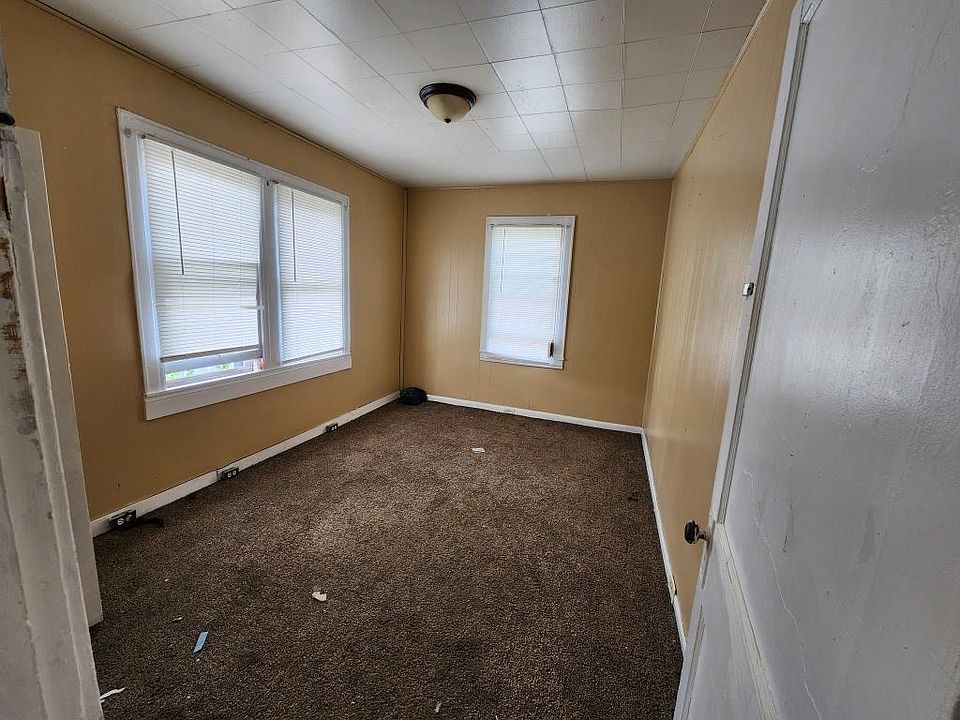 2nd image of 9 Kirk Pl