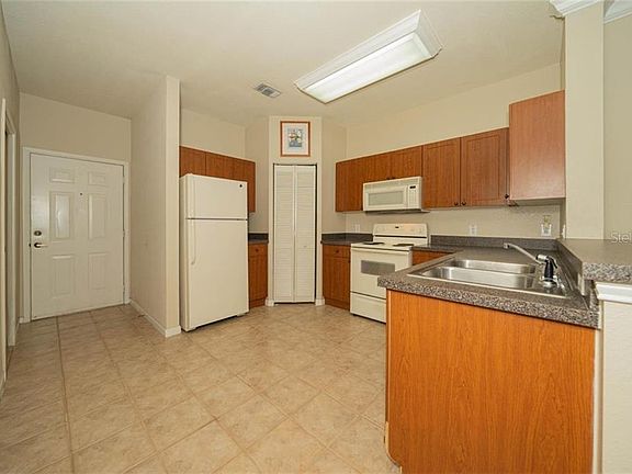 5th image of 2284 Portofino Pl Unit 1910