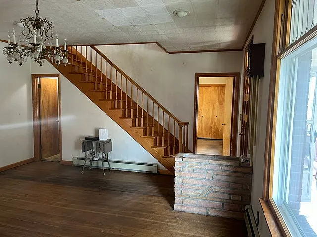 710 Temple St — Photo 5