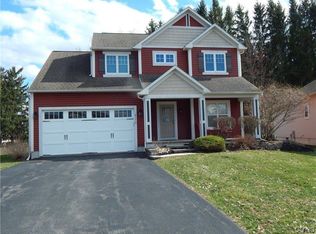 8176 Whitman Way, Liverpool, NY 13090