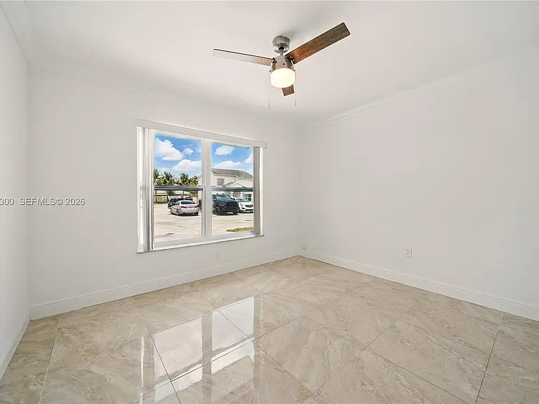 5202 NW 187th St — Photo 13
