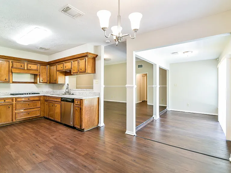 15022 Mulberry Meadows Dr — Photo 6
