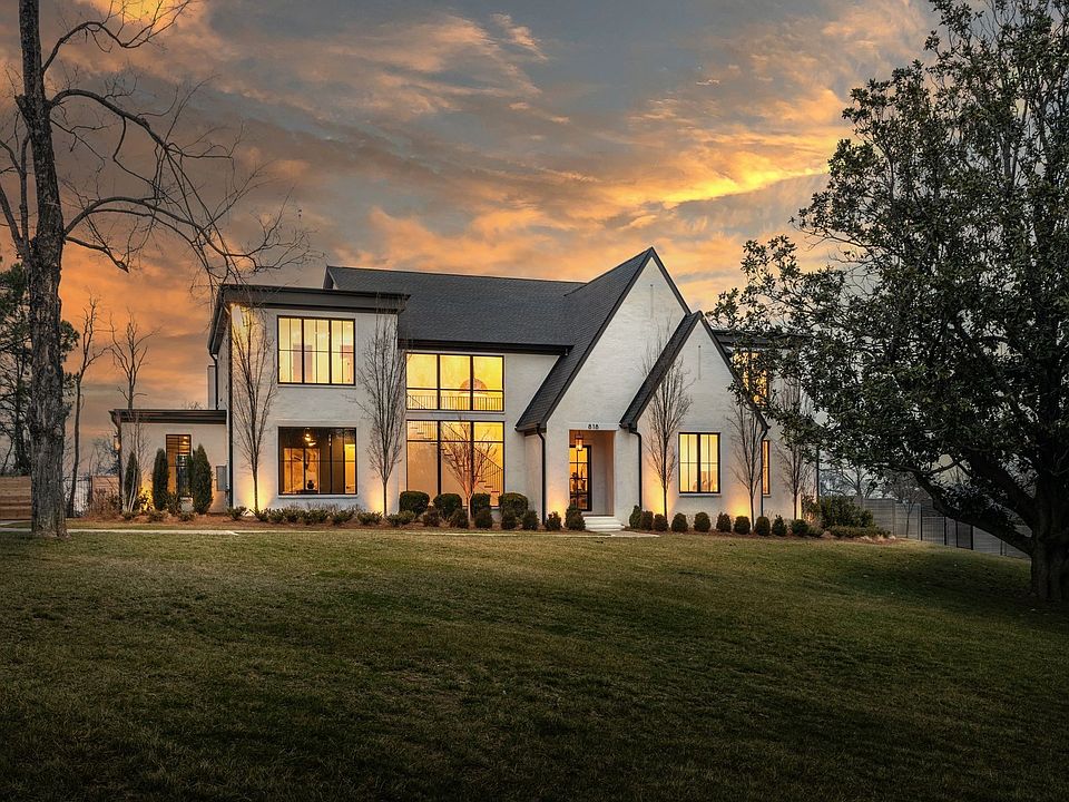 4th image of 818 Brentview Dr