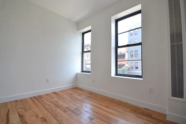 Rented by Bold New York | media 26