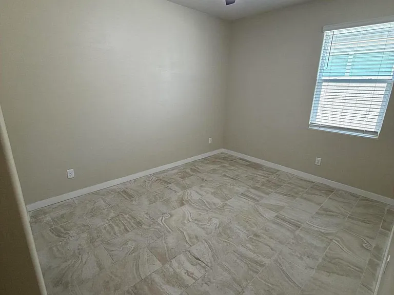 7836 W Riverside Ave — Photo 14