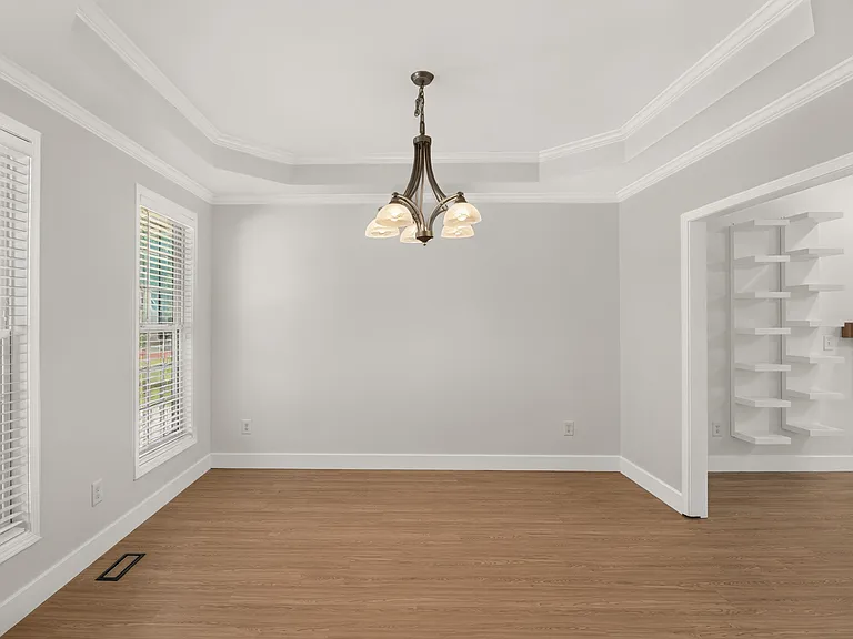3013 Englefield Dr — Photo 5