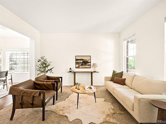 5th image of 10063 Heywood Street