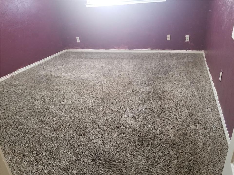 2nd image of 10209 Chisholm Trl