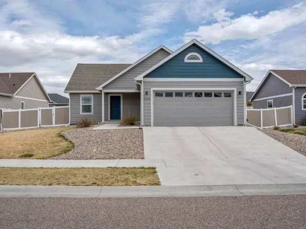 2215 Goodnight Trl, Cheyenne, WY 82007