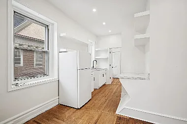 236 W Harvey St #A — Photo 12