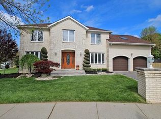 1 Vallata Pl, Edison, NJ 08820