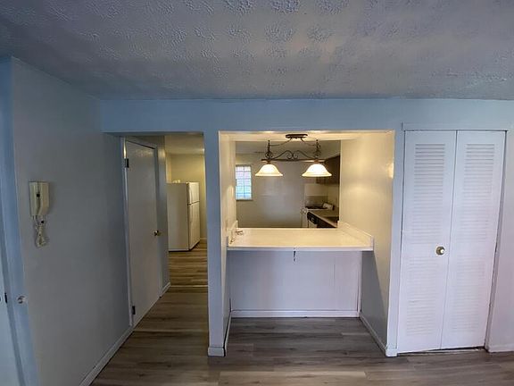 3rd image of 296 E 17th Ave #1A