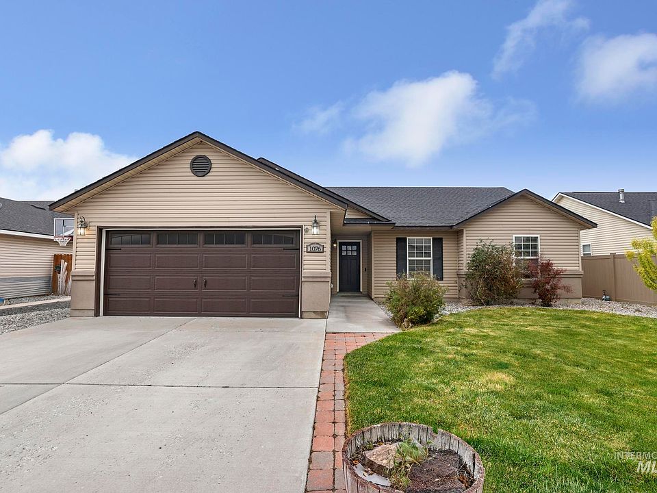 1st image of 1076 Arrow Wood Ct