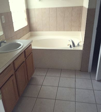 5th image of 10950 Darlington Oak Ct