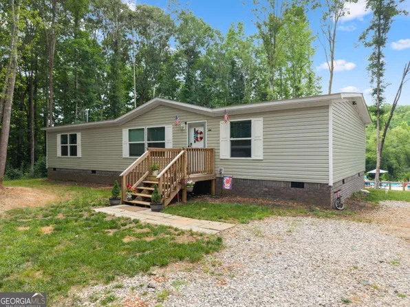260 Falcon Ln, Carnesville, GA 30521