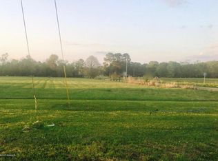 2001 Savoy Rd, Youngsville, LA 70592