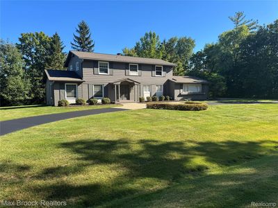 3200 Hartslock Woods Dr, West Bloomfield, MI, 48322