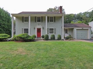 400 Acacia Rd, Scotch Plains, NJ 07076
