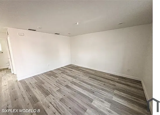 2 bed, 857 sqft, $1,749 — Photo 4