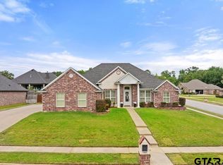 1303 Fairfield Ln, Tyler, TX 75703