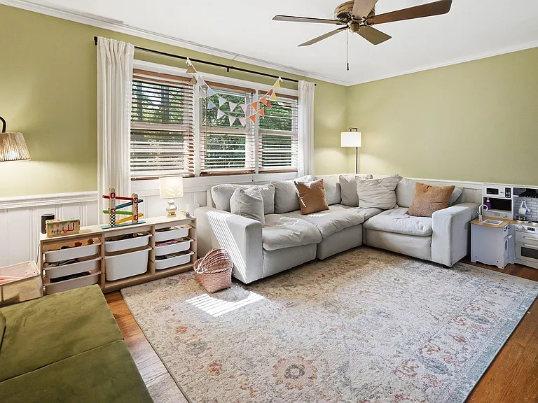 1114 W Ragsdale Rd — Photo 33