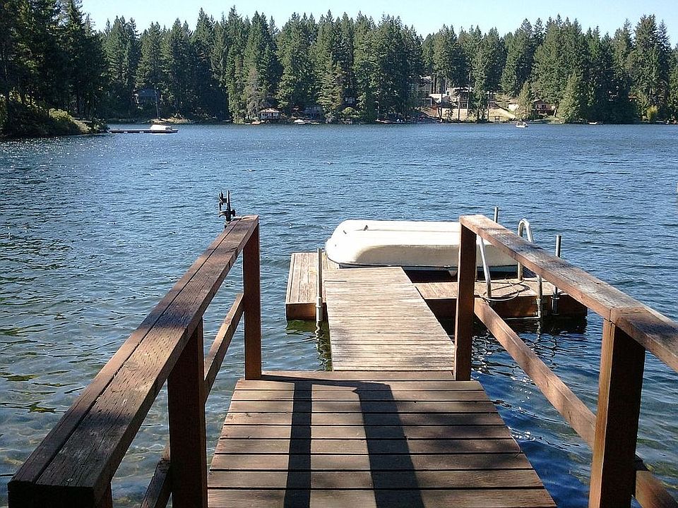 Boat dock