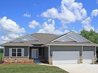 845 Prairie St, North Liberty, IA 52317