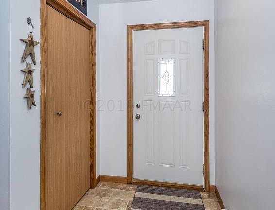 2nd image of 206 20th St E