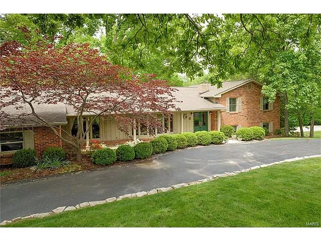9435 Sunny Creek Ln photo 1