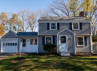107 Donbray Rd, Springfield, MA 01119