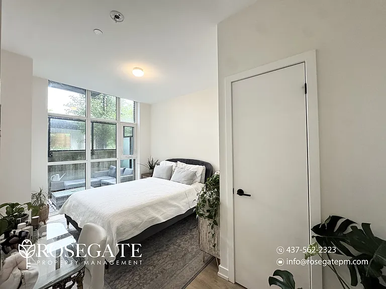 2300 Saint Clair Ave W #116 — Photo 14