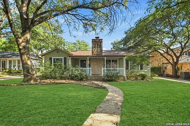 3 bed, 2.0 bath, 1494 sqft, $2,800 — Photo 3