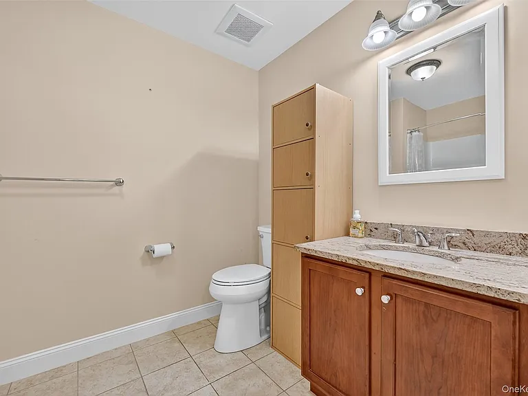 15 Cropsey St #15-3A — Photo 26