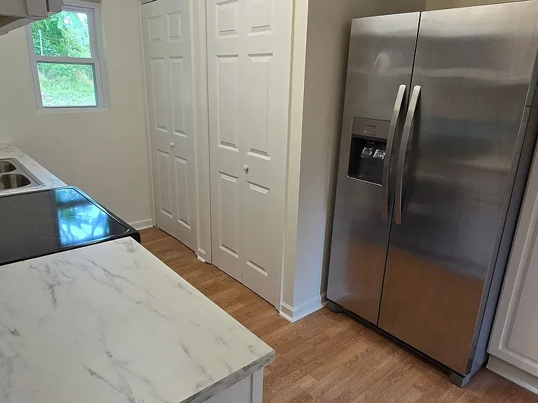 3169 Earhart Rd #B — Photo 6