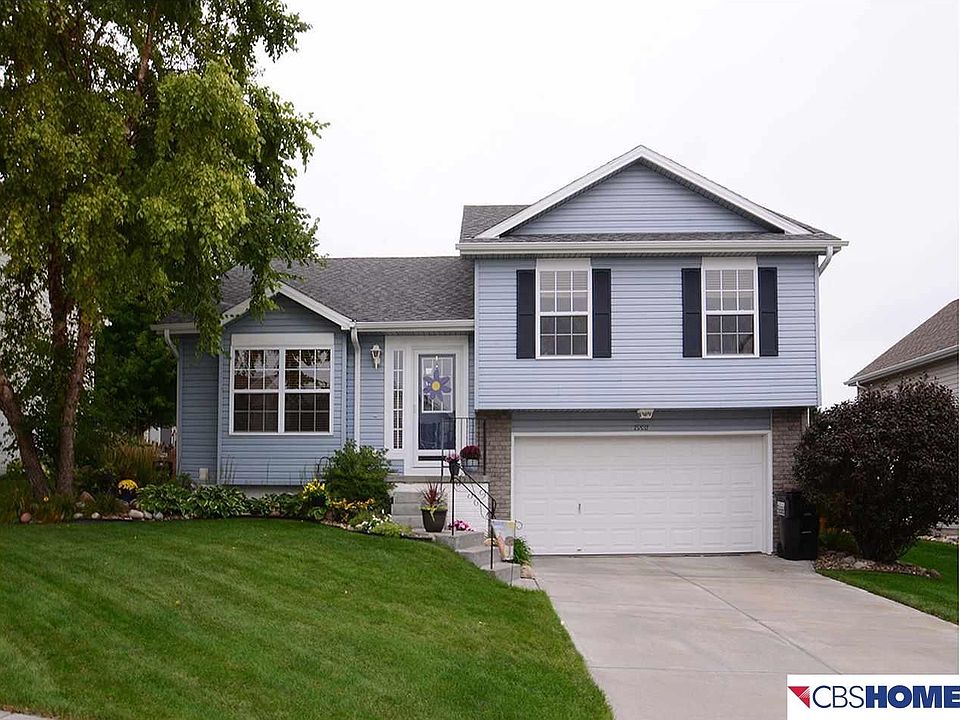 1st image of 15831 Willow St