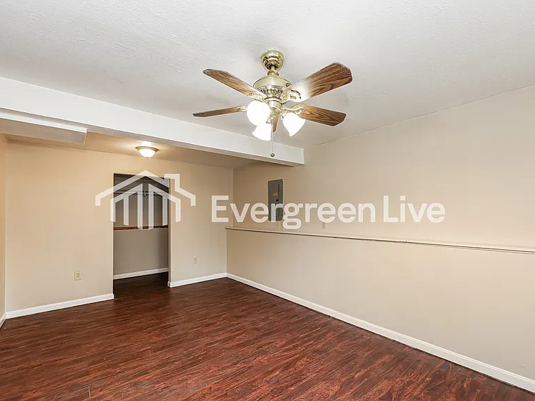 32 Valeside Dr — Photo 9