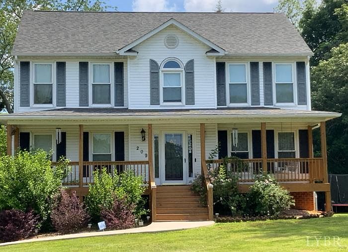 1st image of 209 Villa View Pl